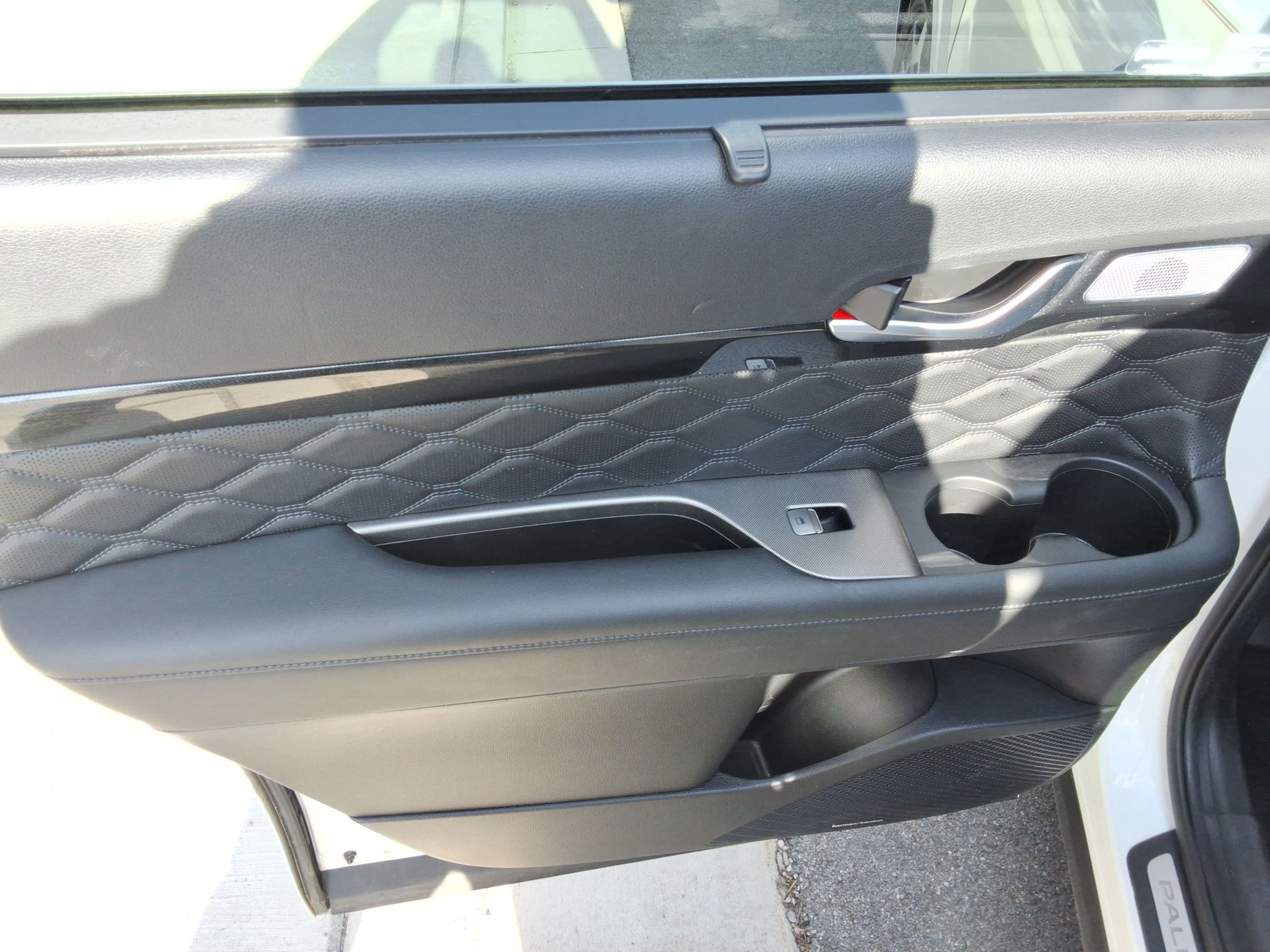 Used 2021 Hyundai Palisade Calligraphy w/ Cargo Package AWD/4WD image 23