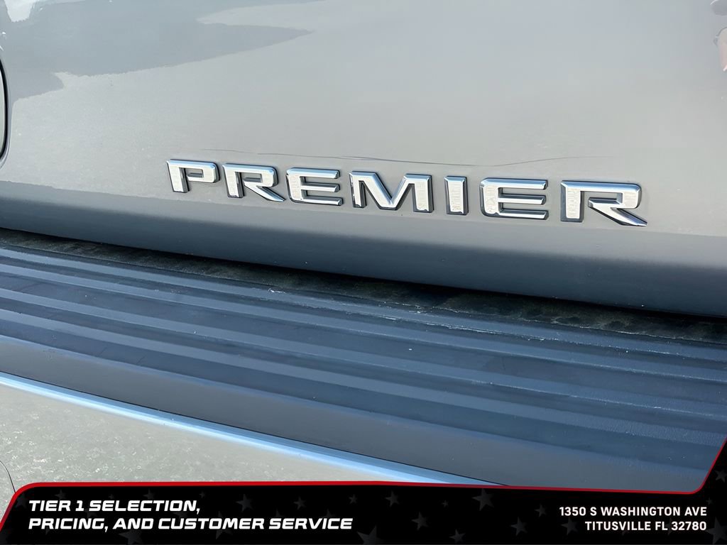Used 2025 Chevrolet Suburban Premier RWD image 20
