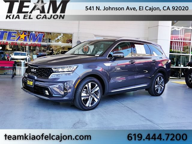 Certified 2022 Kia Sorento SX w/ Panoramic Sunroof Package AWD/4WD image 5
