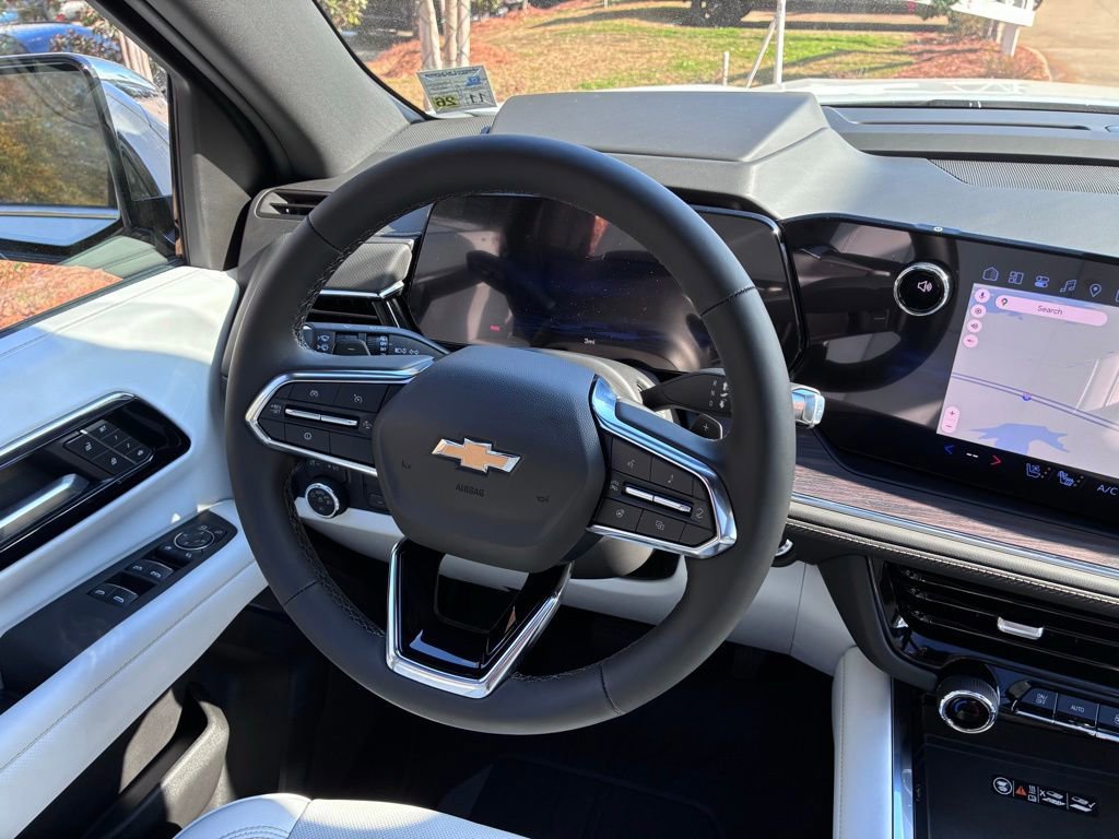 New 2026 Chevrolet Suburban Premier image 25