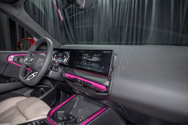 Used 2025 BMW X3 xDrive30i w/ Premium Package image 14