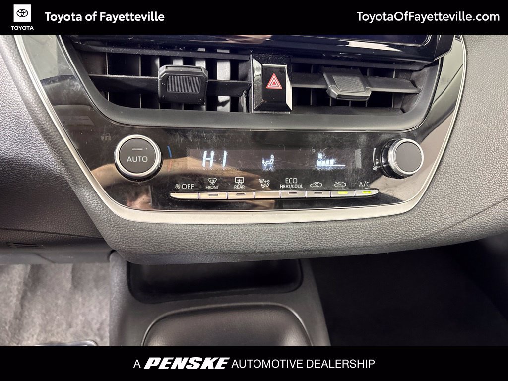 Used 2024 Toyota Corolla LE FWD image 33