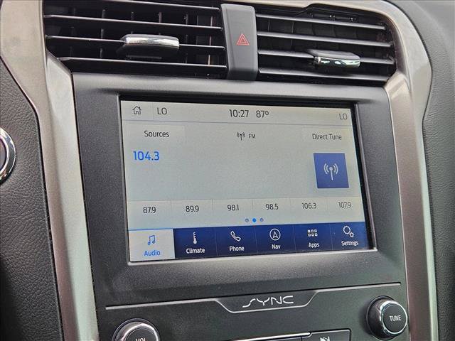Used 2019 Ford Fusion SE FWD image 15
