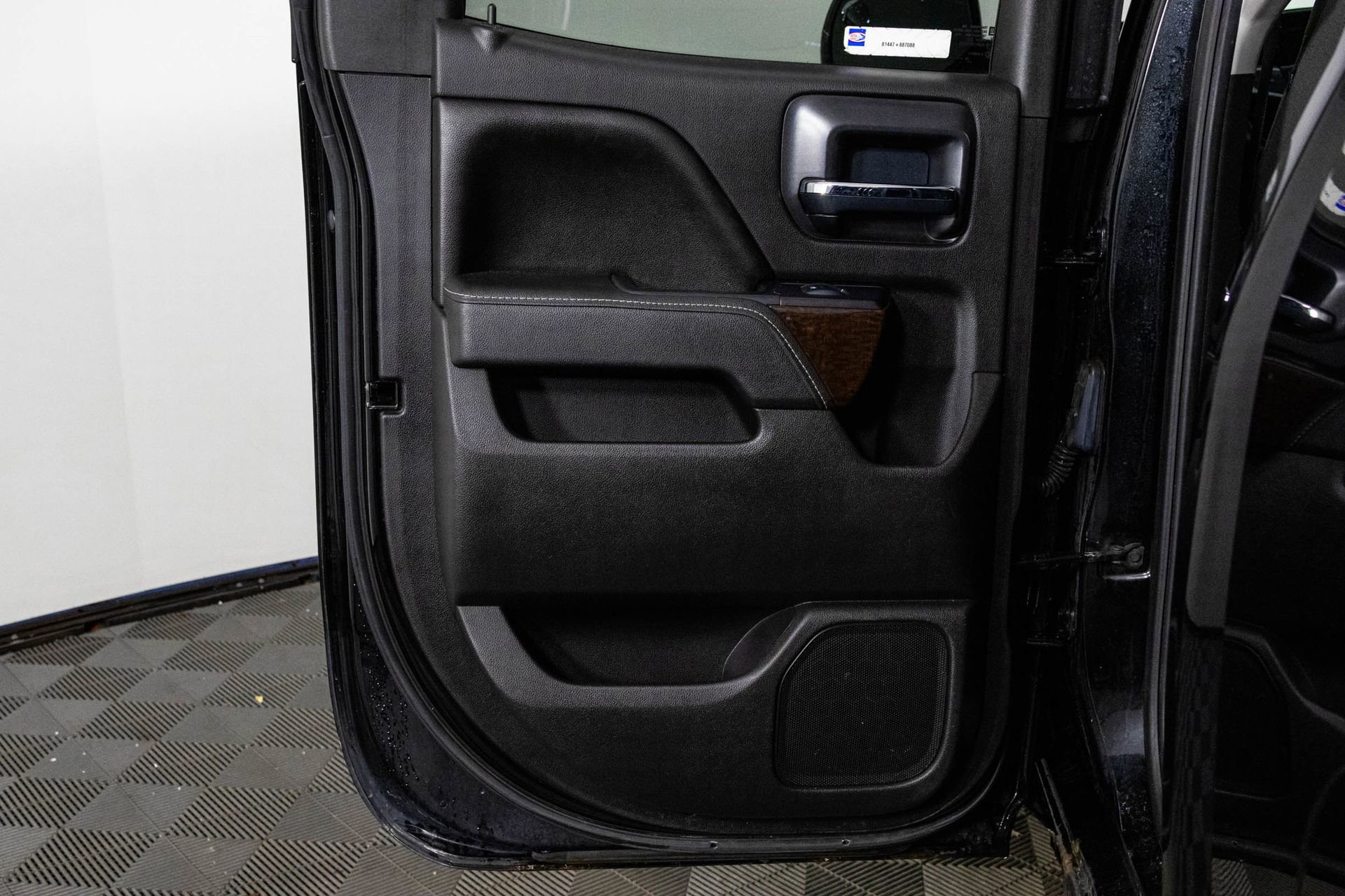 Used 2016 GMC Sierra 1500 SLE w/ SLE Value Package image 21