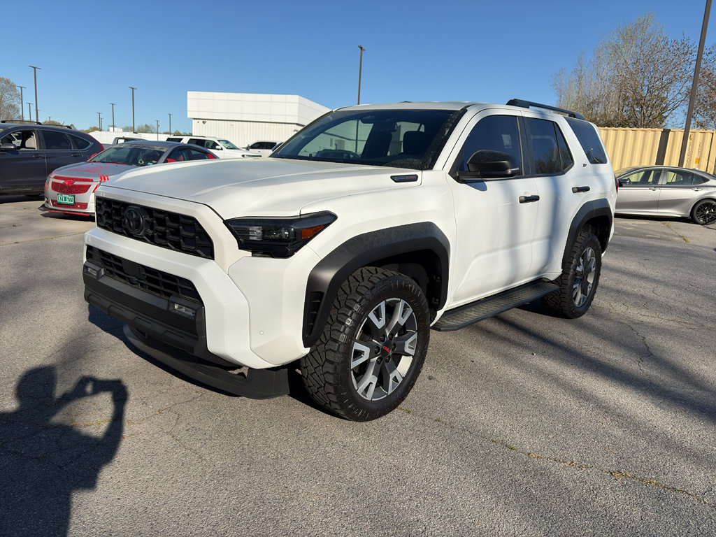Used 2025 Toyota 4Runner TRD Off-Road image 3