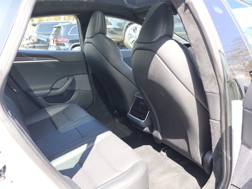 Used 2023 Tesla Model S Standard Range image 37