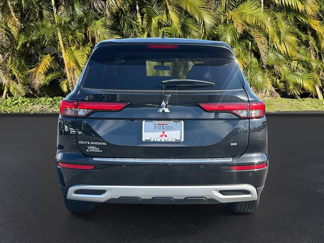 Used 2024 Mitsubishi Outlander SE FWD image 6