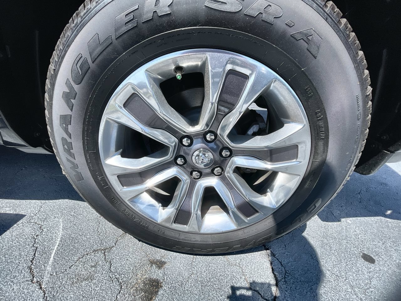 Used 2023 RAM 1500 Limited AWD/4WD image 33