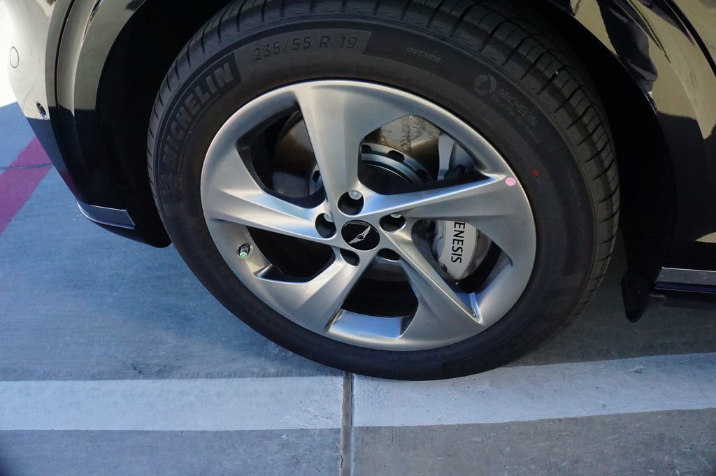 New 2026 Genesis GV70 2.5T Advanced image 6