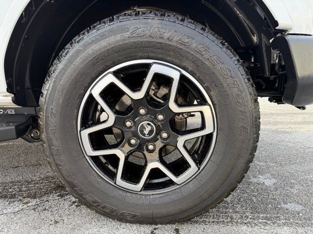 Used 2023 Ford Bronco Outer Banks image 23