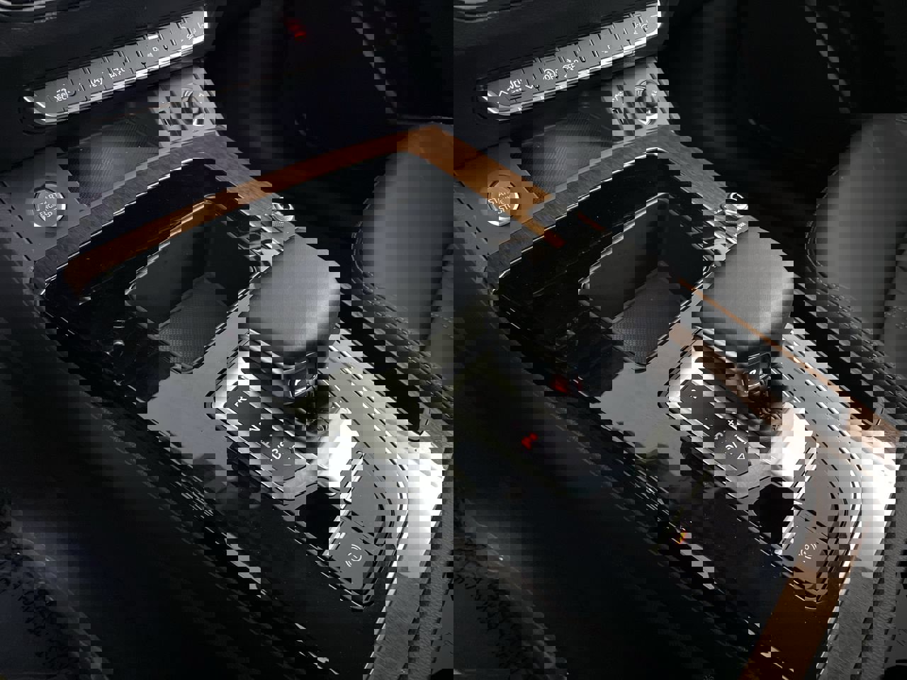 Used 2025 Audi Q5 2.0T Premium w/ Convenience Plus Package image 18