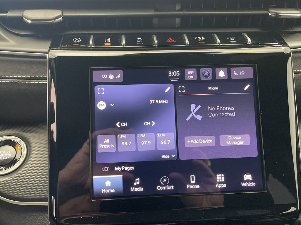 Used 2024 Jeep Grand Cherokee Altitude image 17