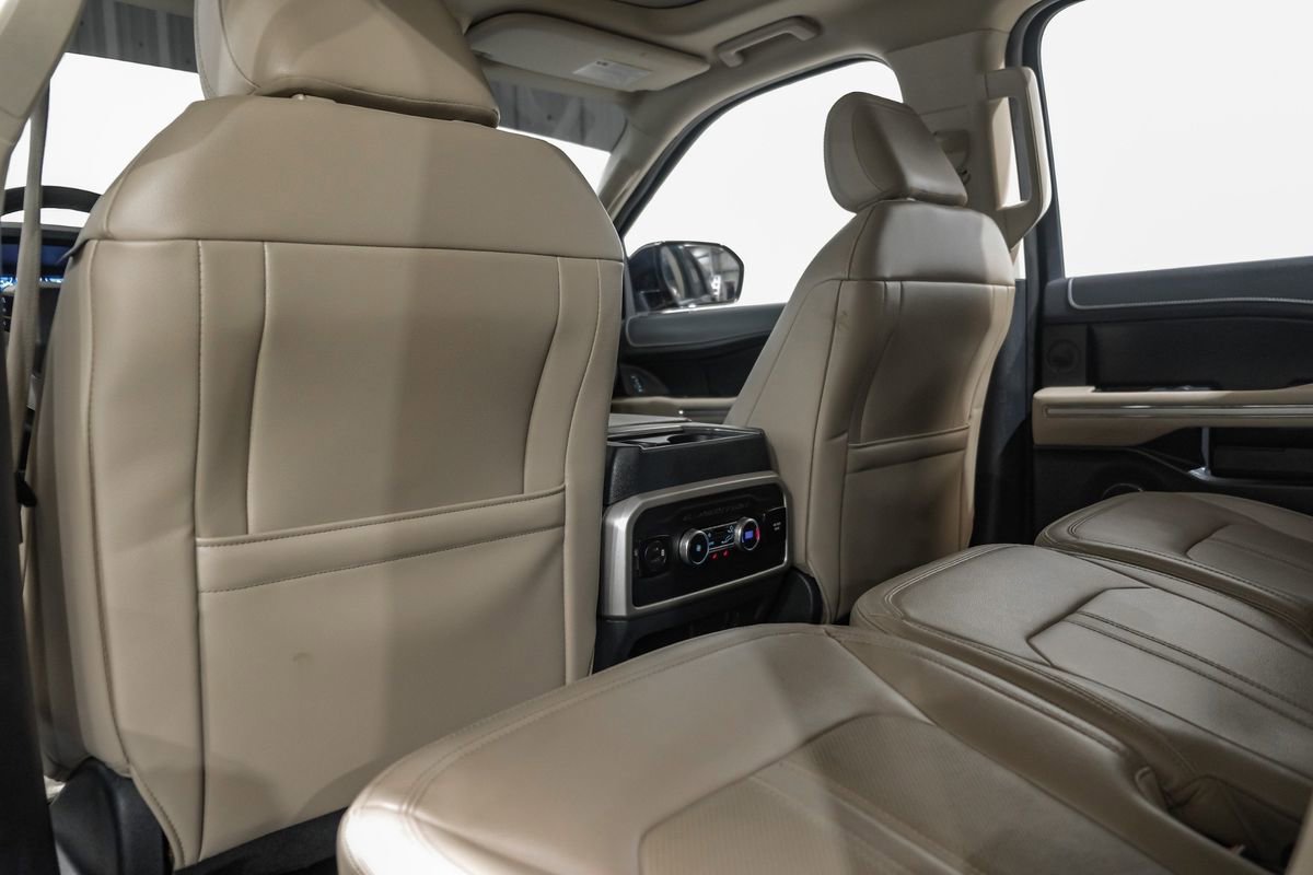 Used 2022 Ford Expedition Max Limited image 37