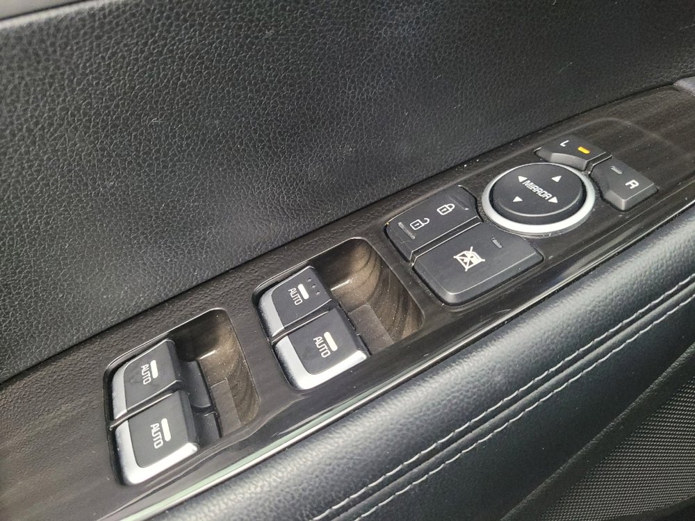 Used 2019 Kia Sorento LX image 27