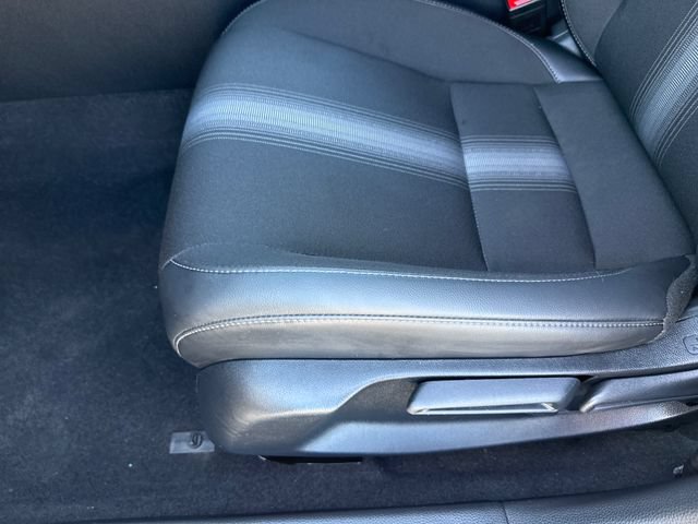 Used 2025 Honda Civic Sport image 11