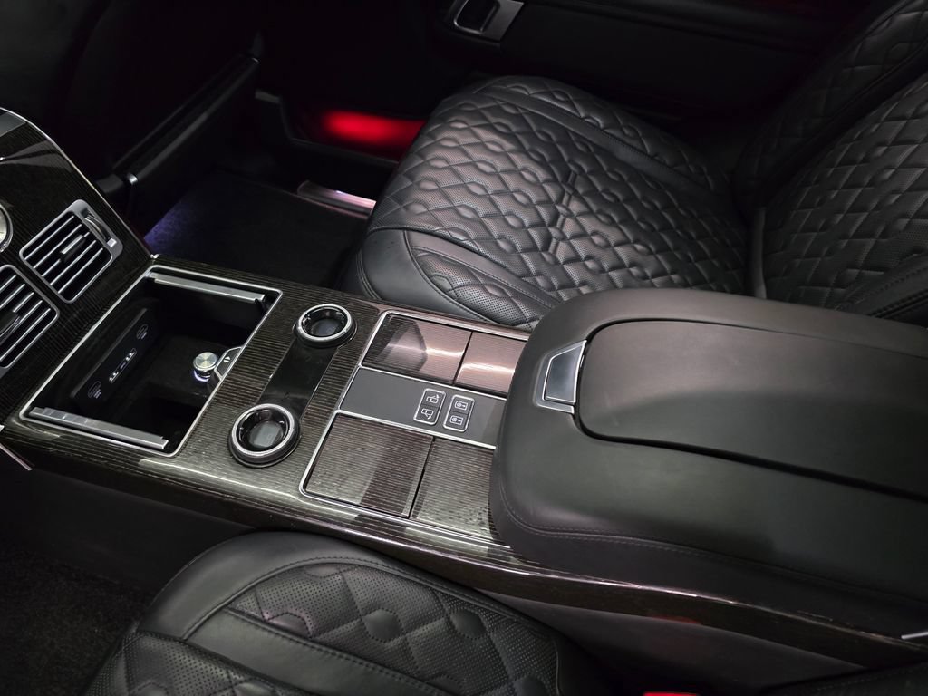 Used 2021 Land Rover Range Rover SV Autobiography Dynamic AWD/4WD image 35