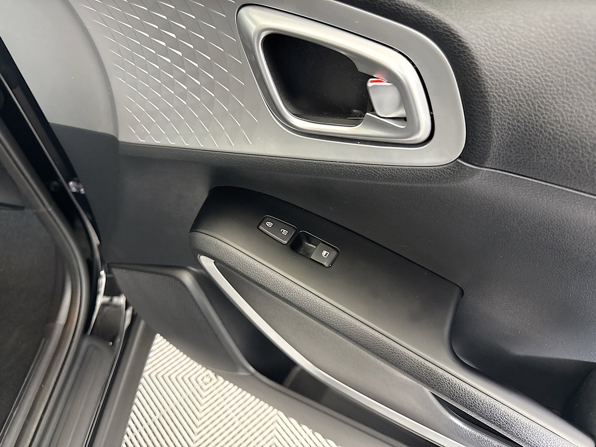 Used 2022 Kia Soul LX w/ Technology Package image 30