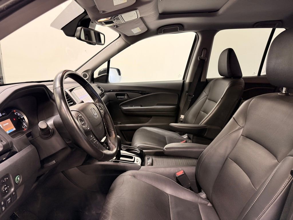Used 2019 Honda Ridgeline RTL-E image 12