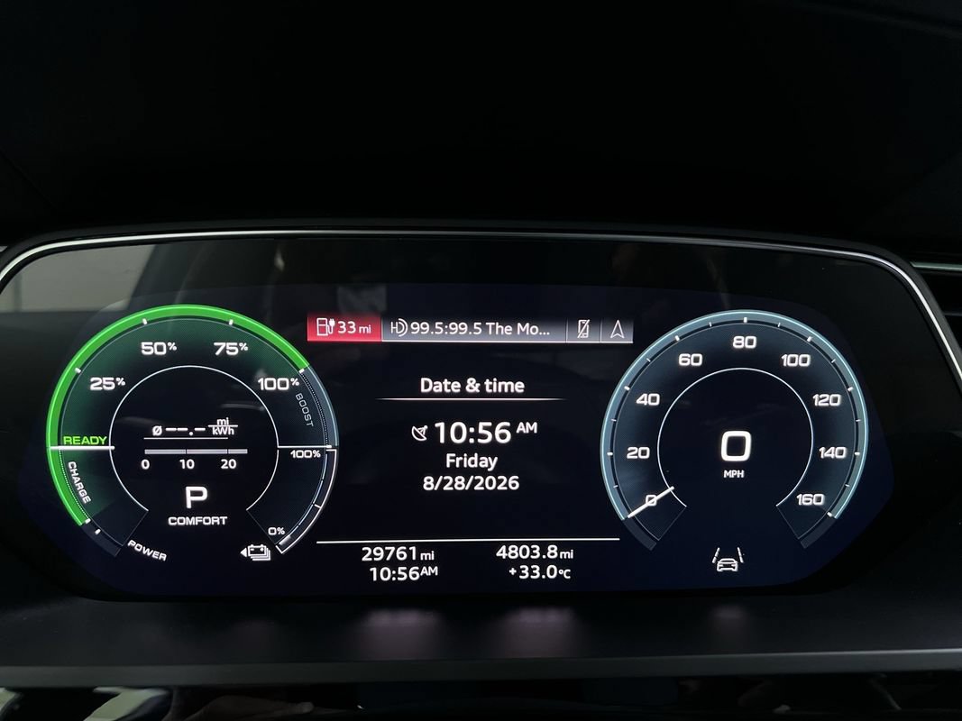 Used 2024 Audi Q8 e-tron Premium Plus w/ Premium Plus Package AWD/4WD image 19