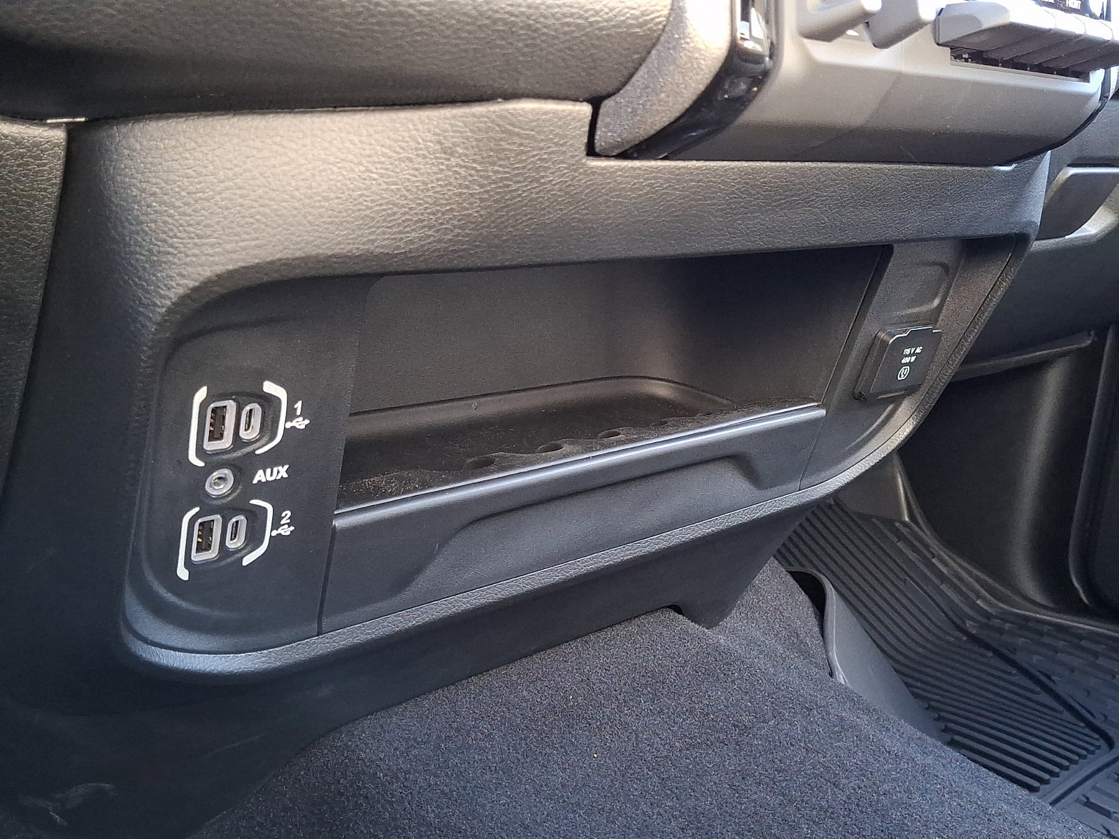 New 2026 RAM 2500 Tradesman AWD/4WD image 11