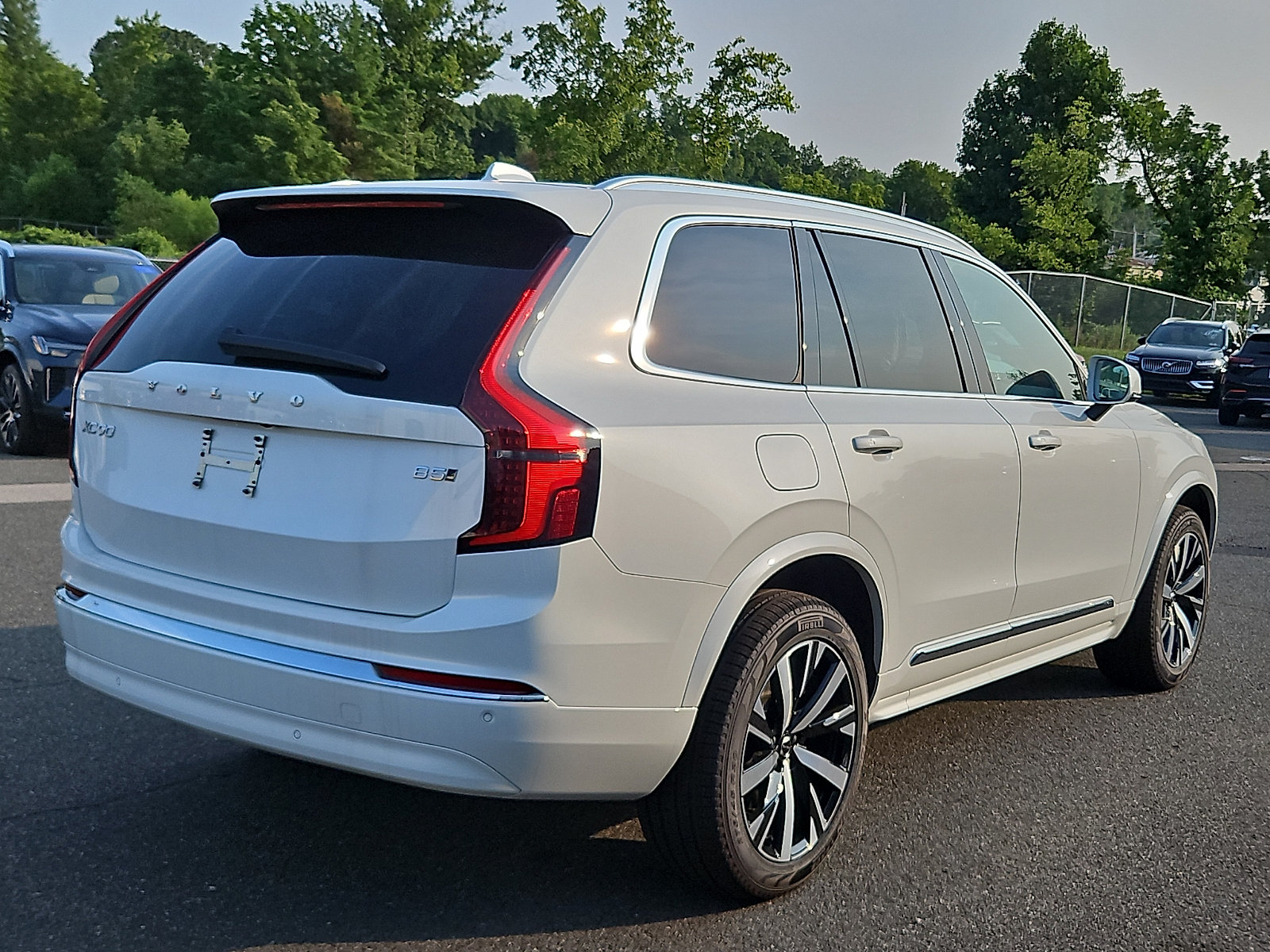 New 2026 Volvo XC90 B5 Core AWD/4WD image 6