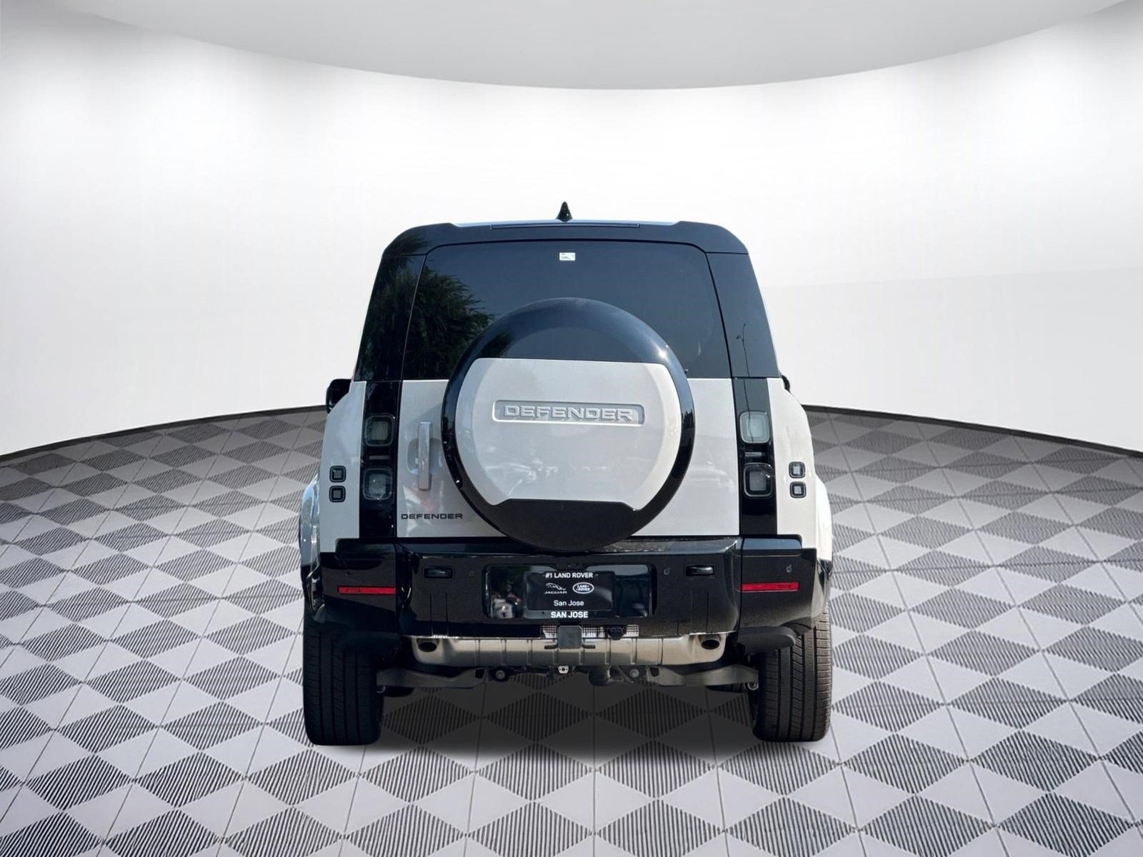 New 2026 Land Rover Defender 130 X AWD/4WD image 9