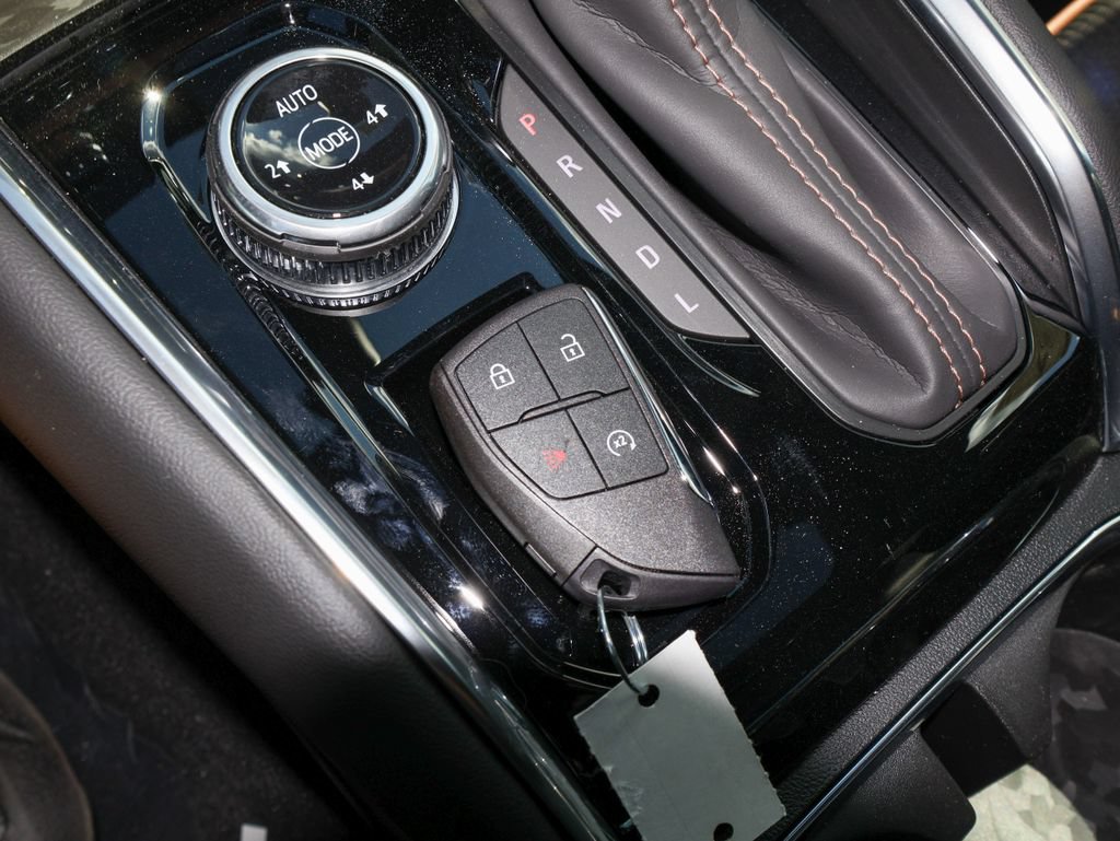 New 2026 GMC Canyon AT4 w/ Technology Plus Package AWD/4WD image 25