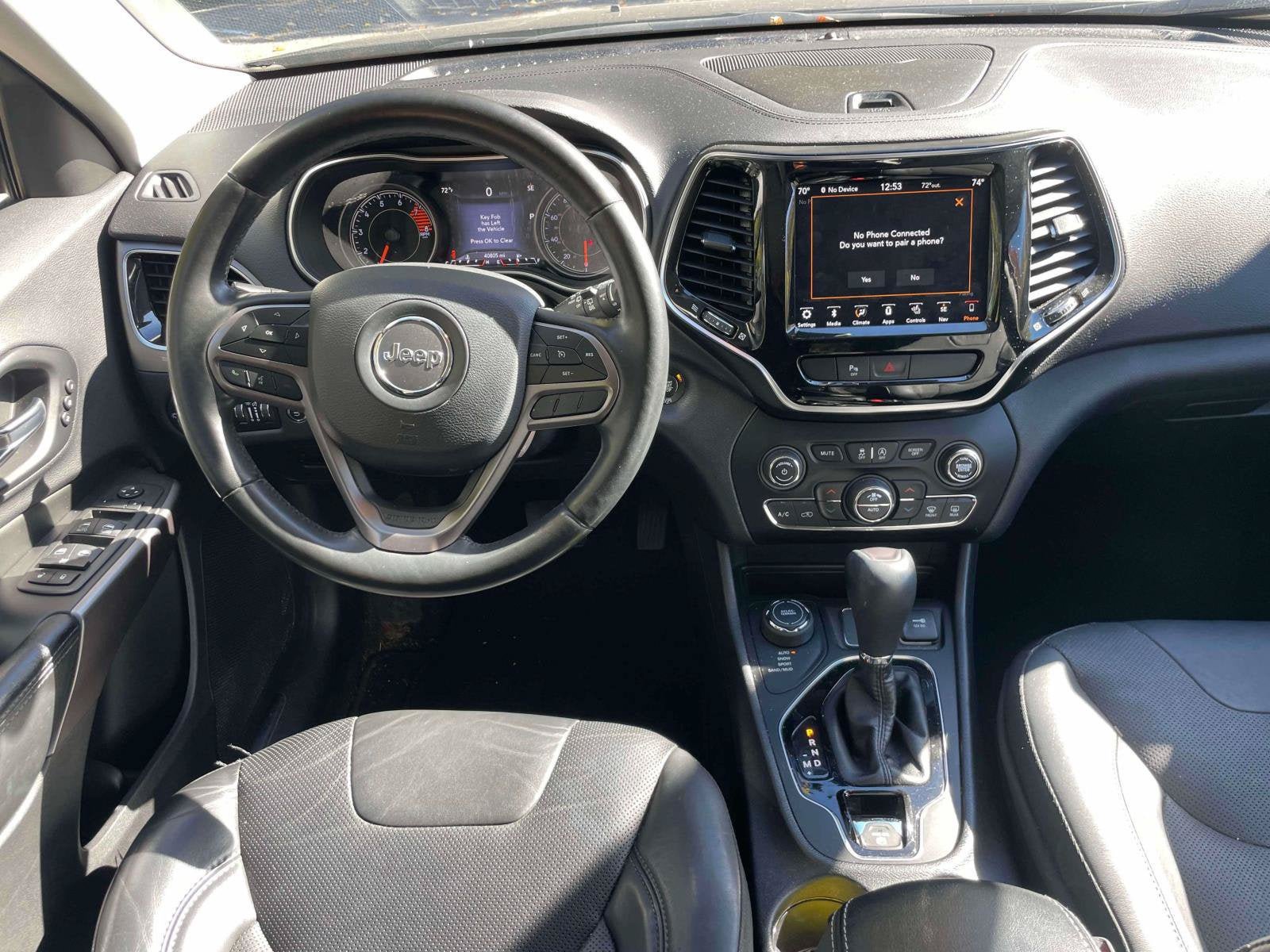 Used 2019 Jeep Cherokee Limited AWD/4WD image 10
