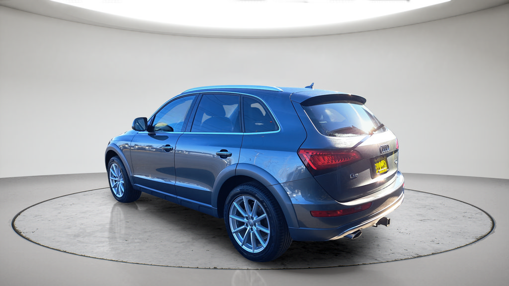 Used 2017 Audi Q5 2.0T Premium Plus w/ Technology Package AWD/4WD image 5