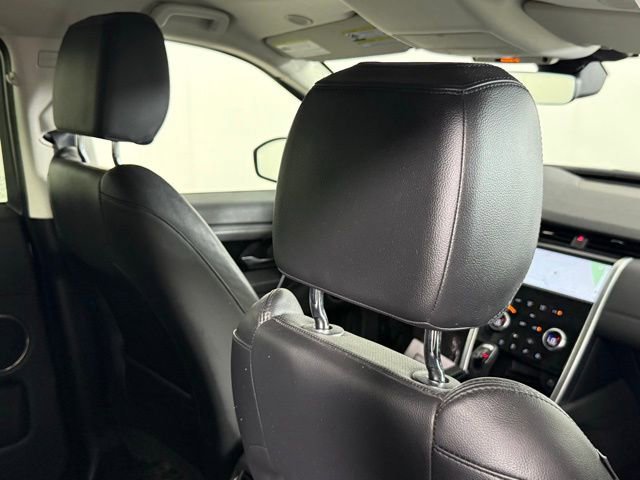 Used 2022 Land Rover Discovery Sport S image 29