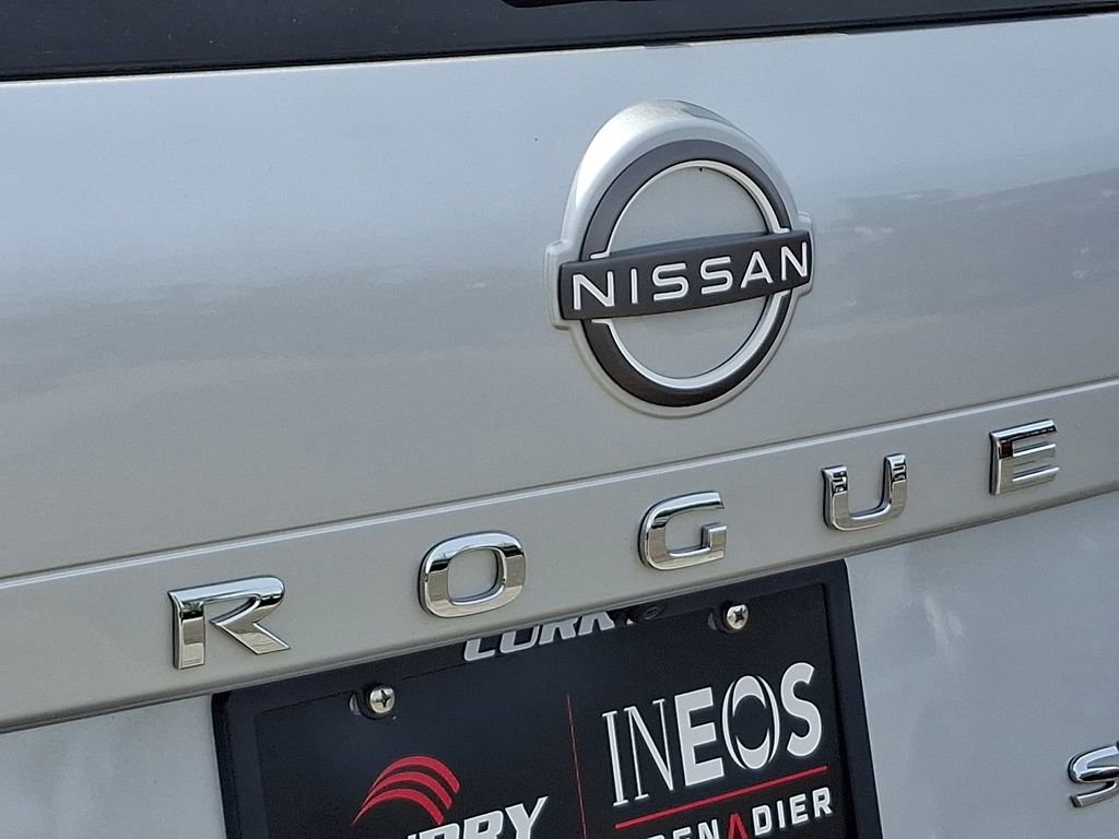 Used 2023 Nissan Rogue SV w/ SV Premium B Package AWD/4WD image 30