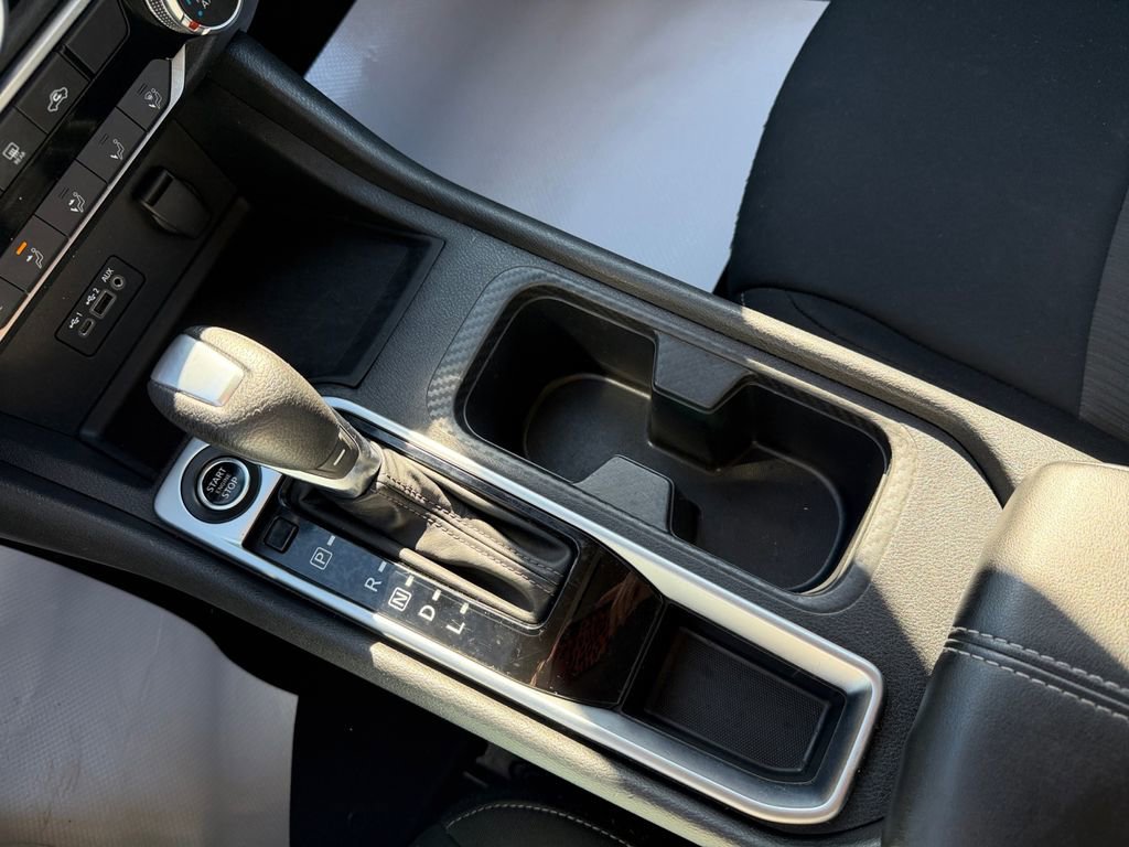 Used 2023 Nissan Sentra SV image 24