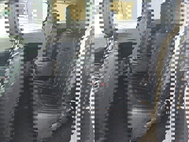 Used 2017 Chrysler Pacifica Touring-L w/ Tire & Wheel Group image 9