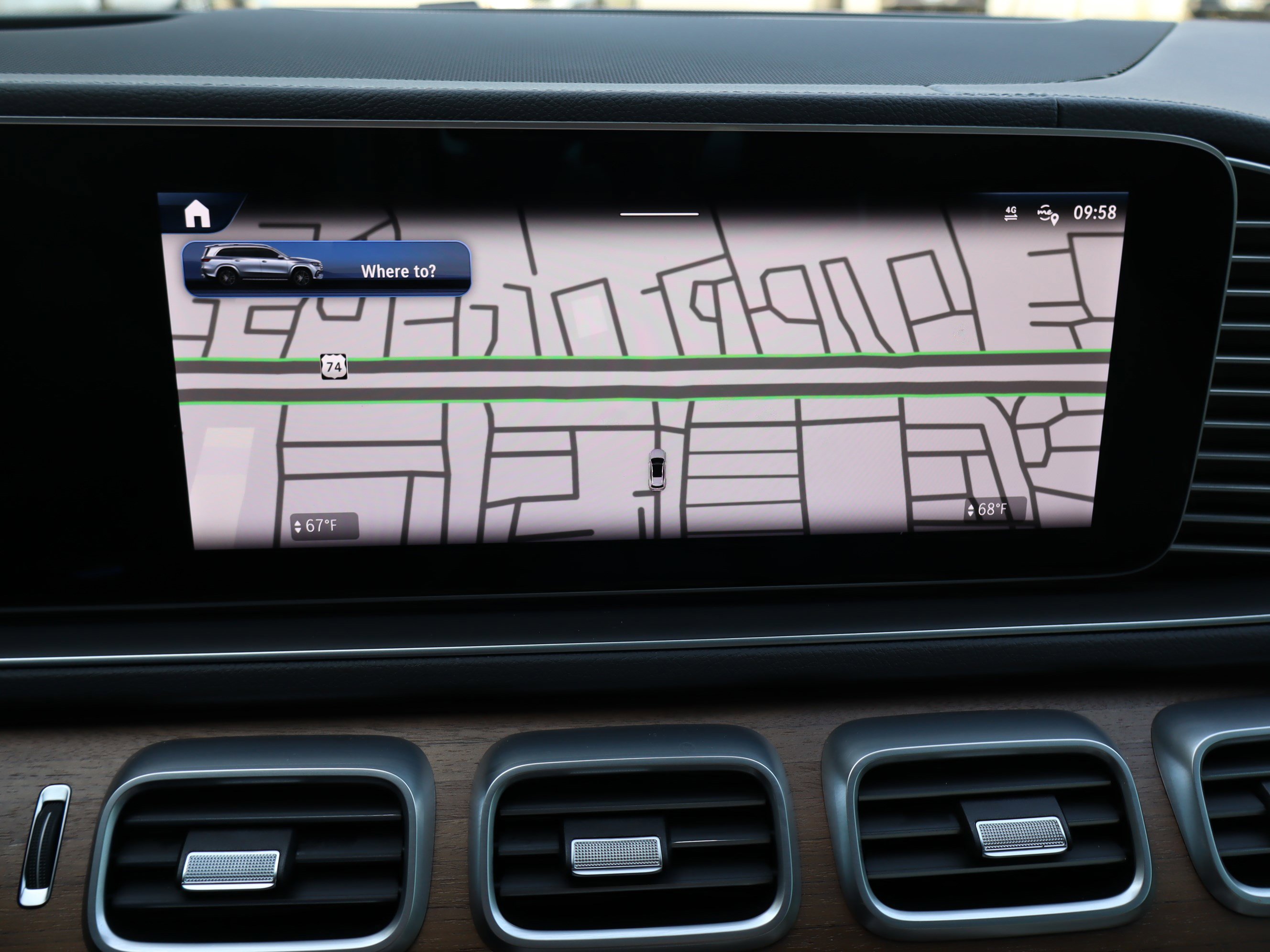 Used 2024 Mercedes-Benz GLS 580 4MATIC image 27