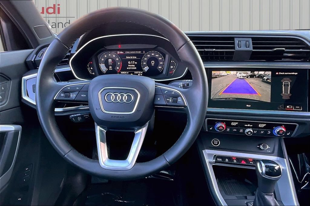 Used 2024 Audi Q3 2.0T Premium w/ Convenience Package AWD/4WD image 8