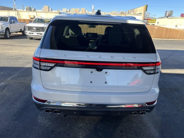 New 2026 Lincoln Aviator Reserve w/ Luxury Package image 5
