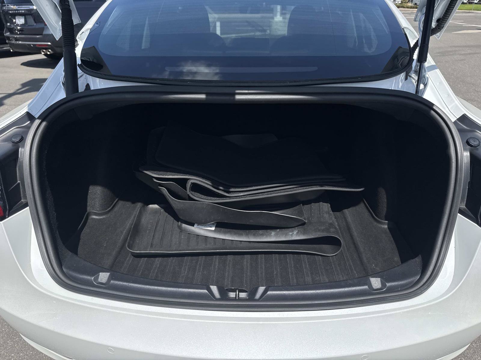 Used 2022 Tesla Model 3 Long Range AWD/4WD image 26