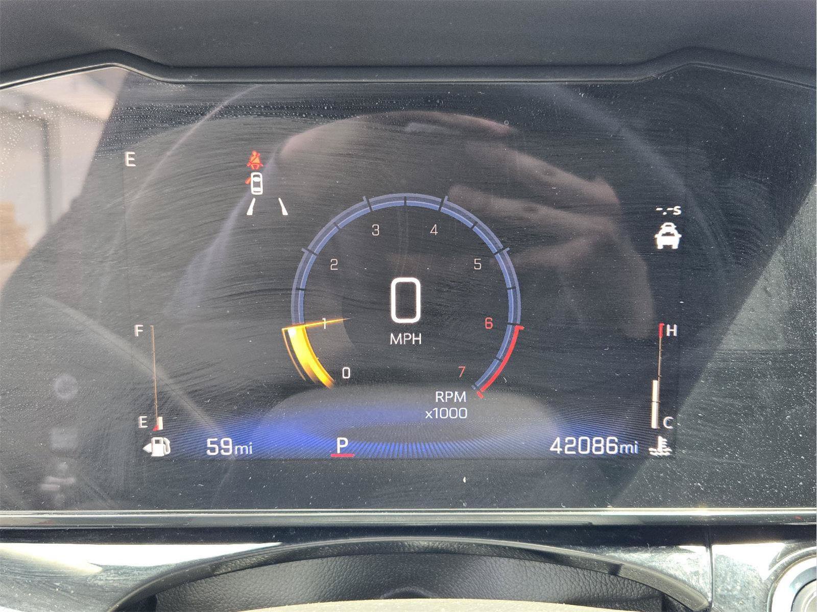 Used 2025 Chevrolet Trax RS w/ Driver Confidence Package FWD image 13