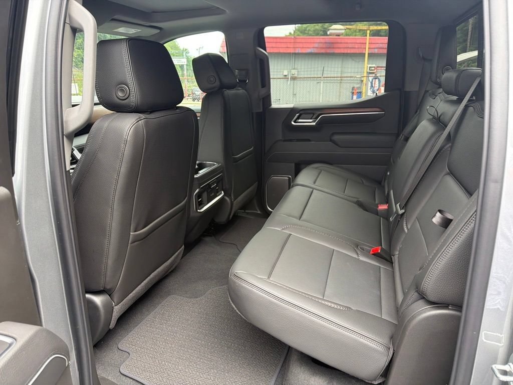New 2026 GMC Sierra 1500 Denali w/ Denali Reserve Package AWD/4WD image 12