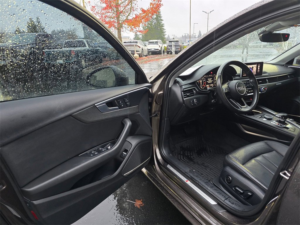 Used 2017 Audi A4 2.0T Premium Plus w/ Premium Plus Package image 7