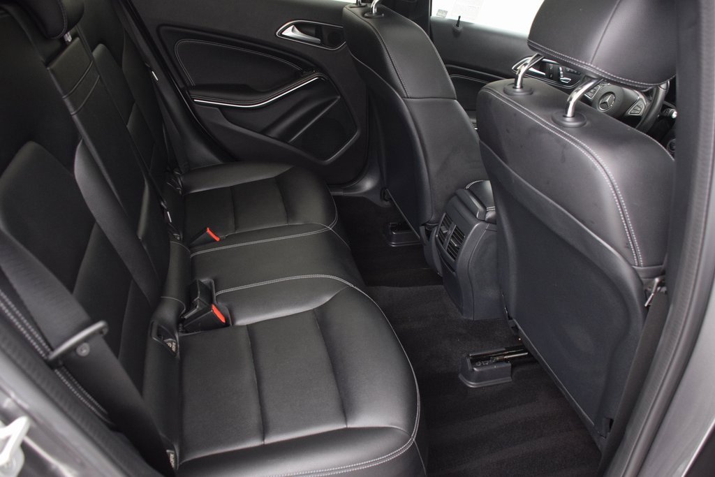 Used 2018 Mercedes-Benz GLA 250 4MATIC image 18