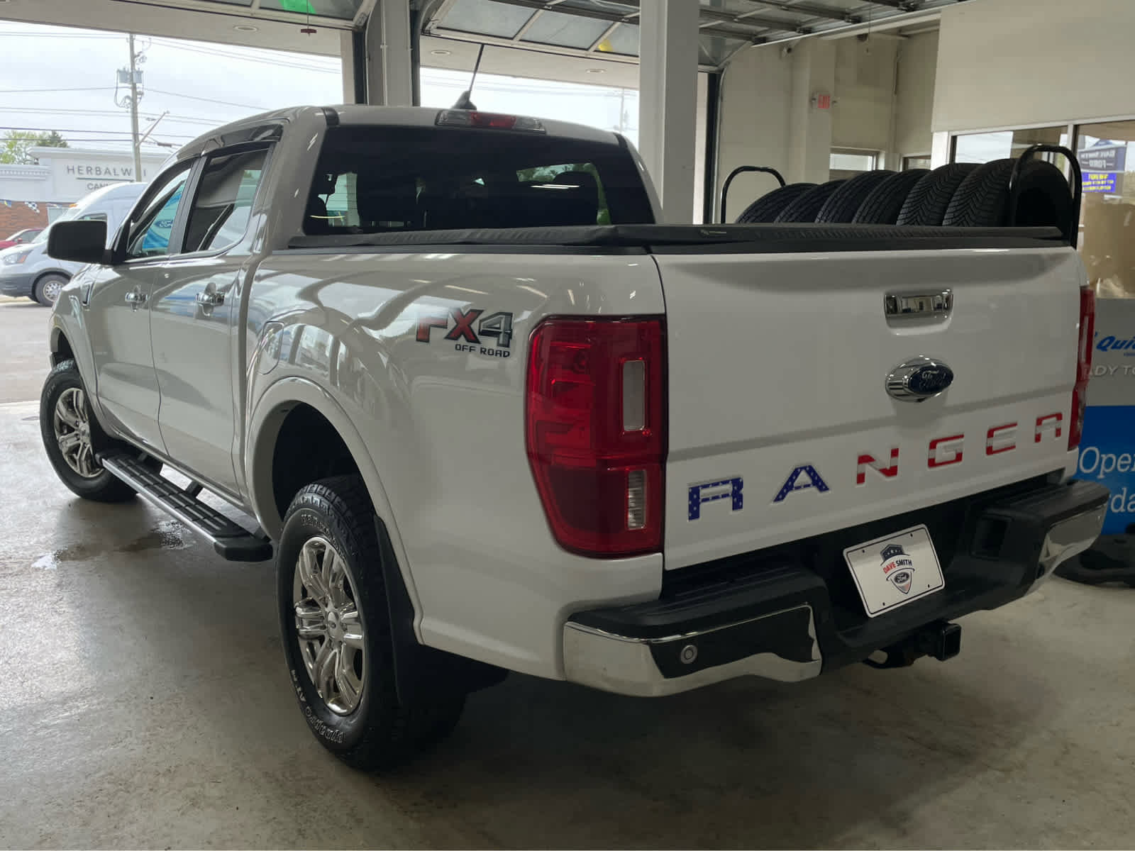 Used 2023 Ford Ranger XLT w/ Equipment Group 301A Mid AWD/4WD image 4