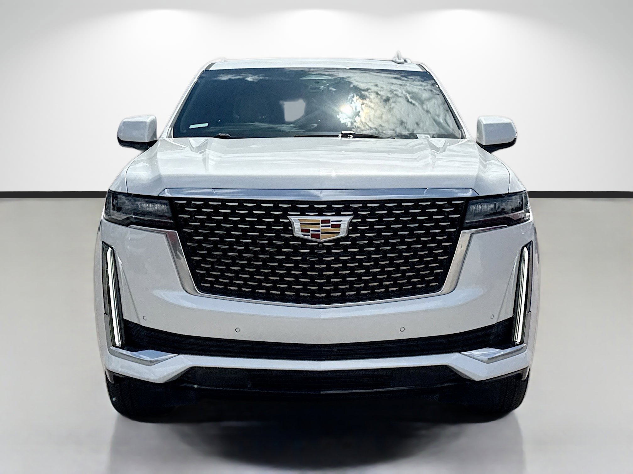 Used 2021 Cadillac Escalade ESV Premium Luxury w/ Driver Assist Tech Package AWD/4WD image 8
