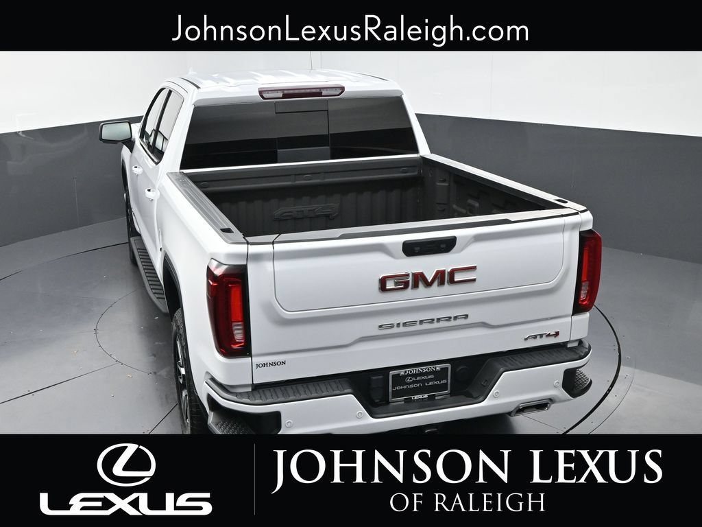 Used 2023 GMC Sierra 1500 AT4 w/ AT4 Premium Package AWD/4WD image 29