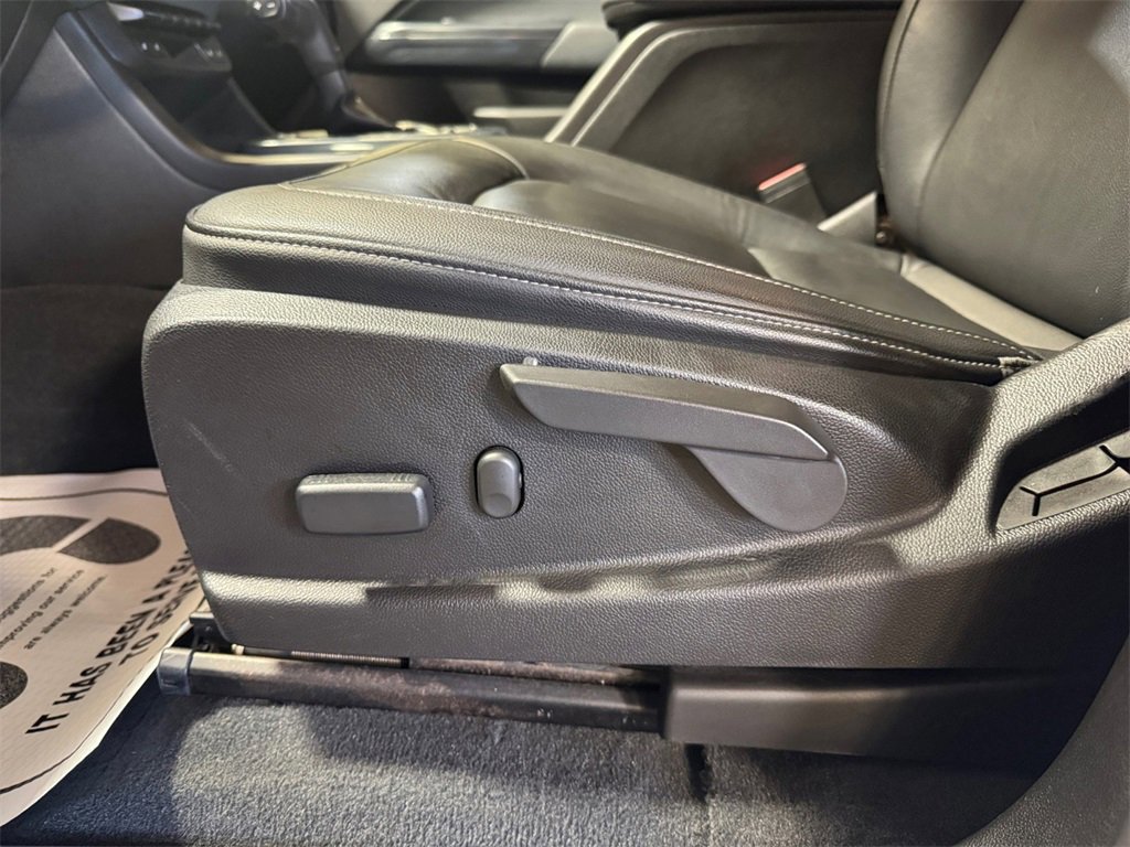 Used 2020 Chevrolet Colorado Z71 image 13