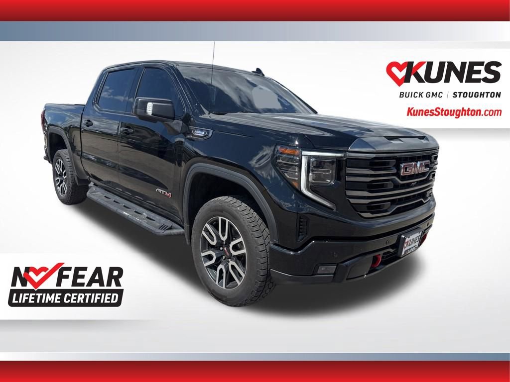 Used 2023 GMC Sierra 1500 AT4 w/ Technology Package AWD/4WD image 1