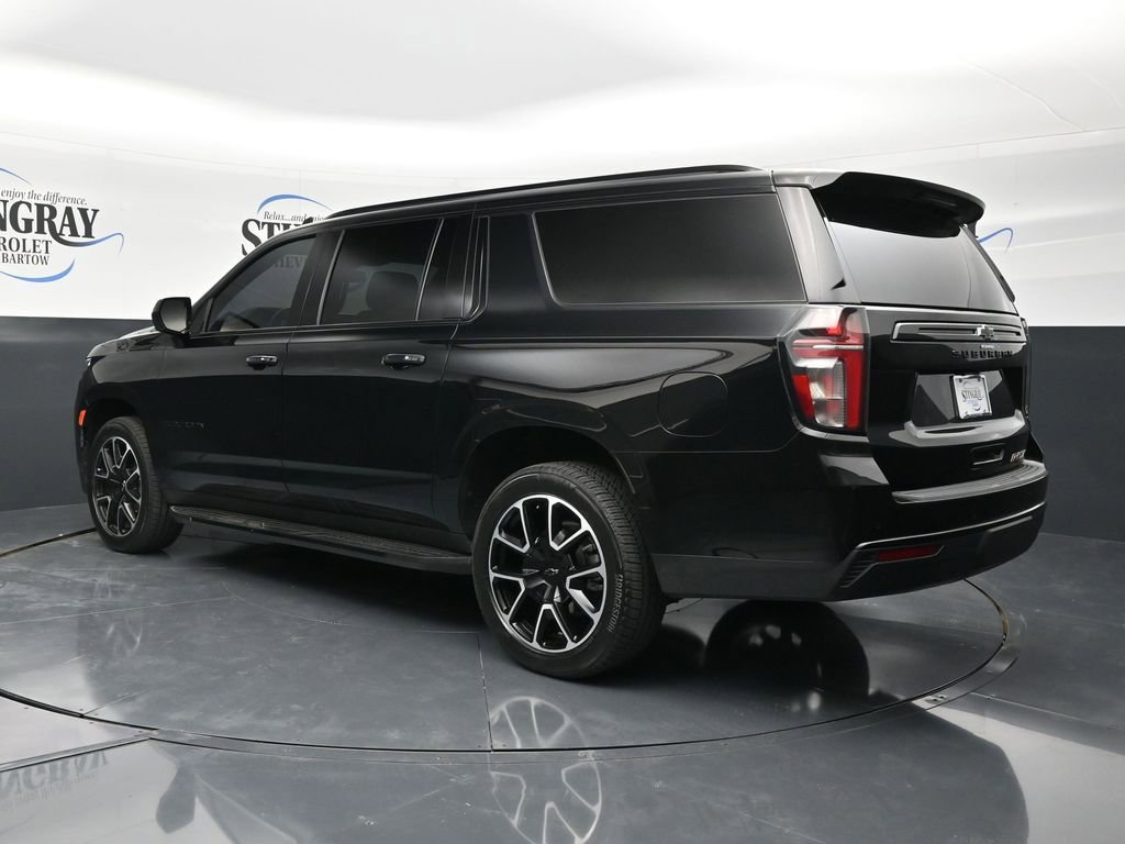 Used 2023 Chevrolet Suburban RST AWD/4WD image 5