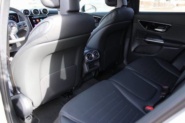 New 2026 Mercedes-Benz GLC 300 4MATIC image 30
