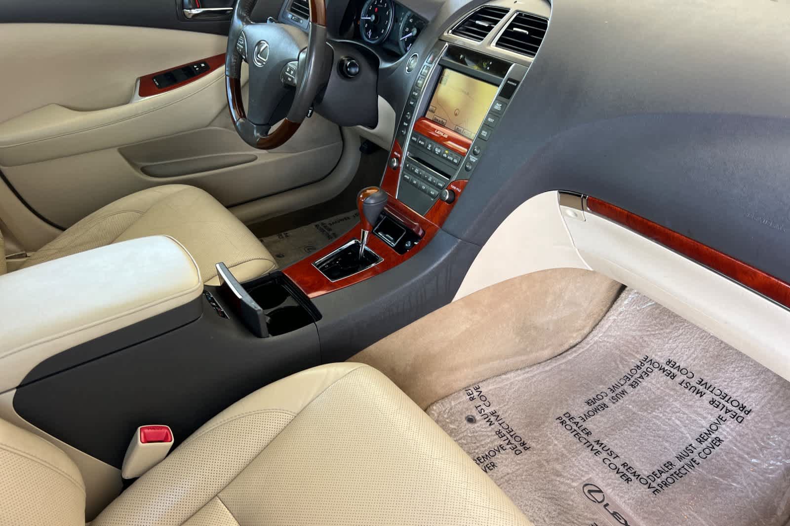 Used 2011 Lexus ES 350 FWD image 16