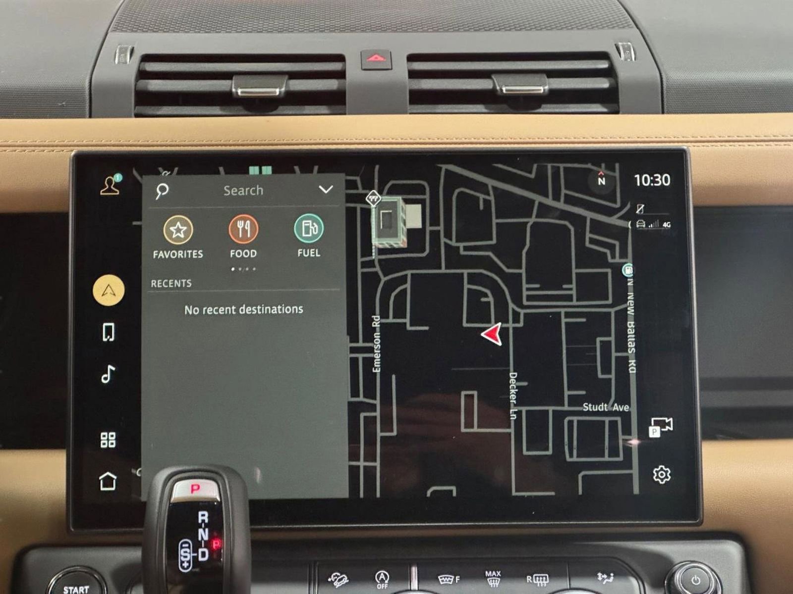 New 2026 Land Rover Defender 130 X-Dynamic SE image 14